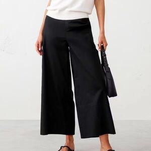 Banana Republic black linen blend Wide-Leg Pants. Size Medium. NWT.